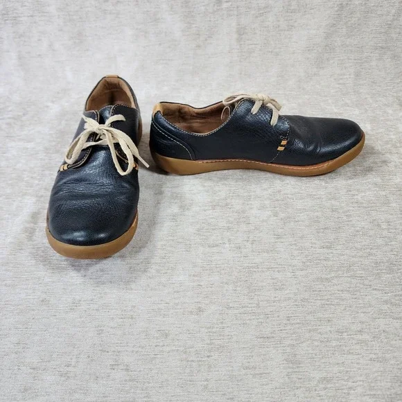 Unstructured by Clarks Black Leather Lace Up Casual Oxford Womens